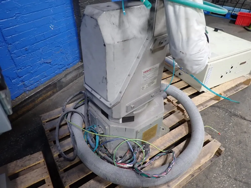 Fanuc Robot - P-50ia