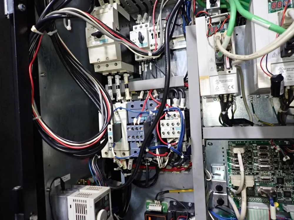 Mazak 21 1/2" X 51" Cnc Vmc - Vcn510ch-ii