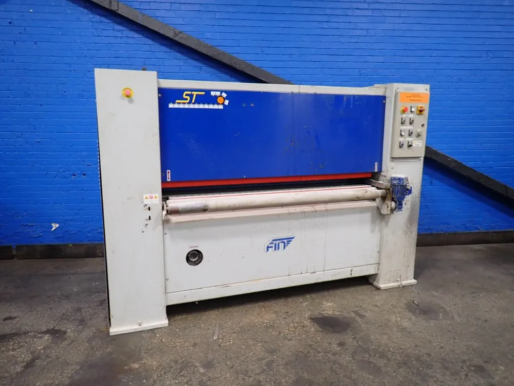 Fin 64" Panel Cleaner - St1600