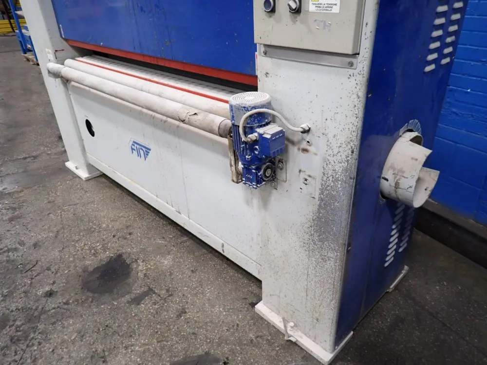 Fin 64" Panel Cleaner - St1600