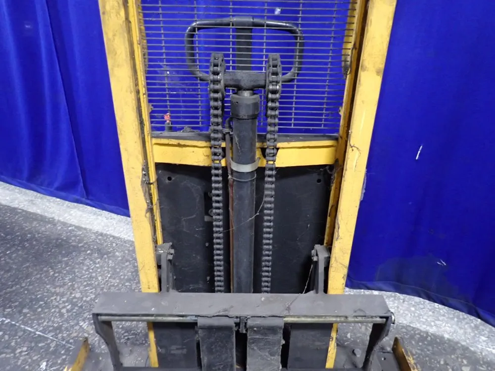 Ep Equipment Co 2200 Lbs Electric Stacker - Ems-a2200