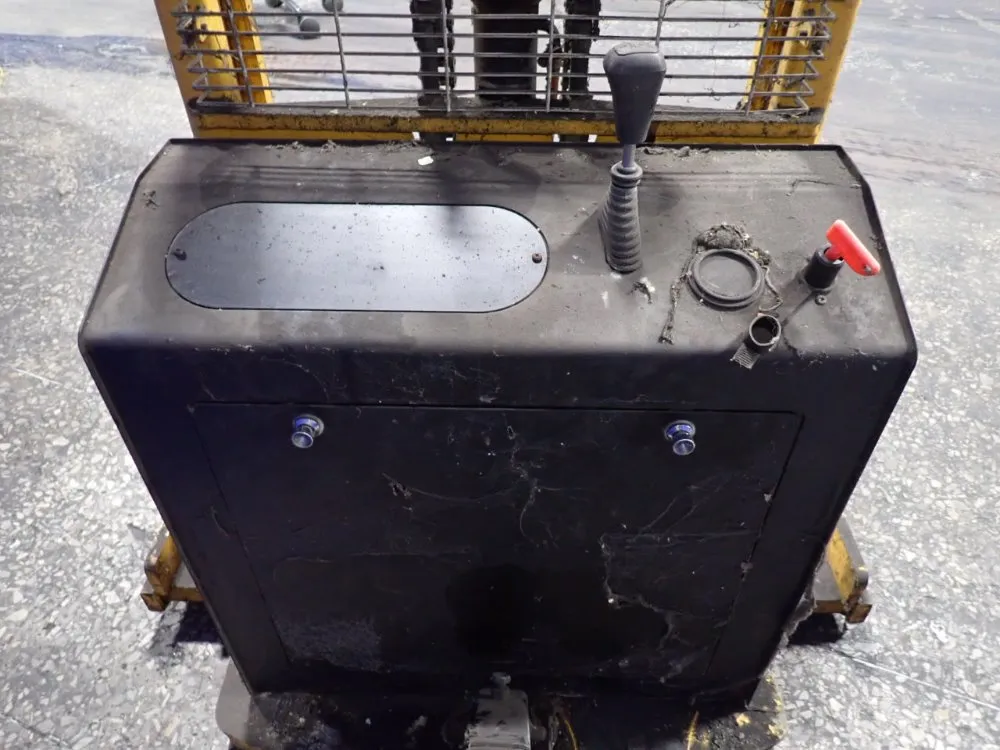 Ep Equipment Co 2200 Lbs Electric Stacker - Ems-a2200