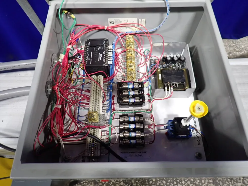 185" X 12" X 29" Conveyor Belt System