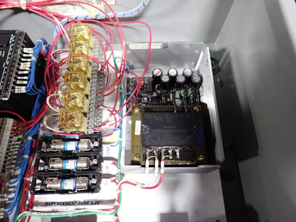 185" X 12" X 29" Conveyor Belt System