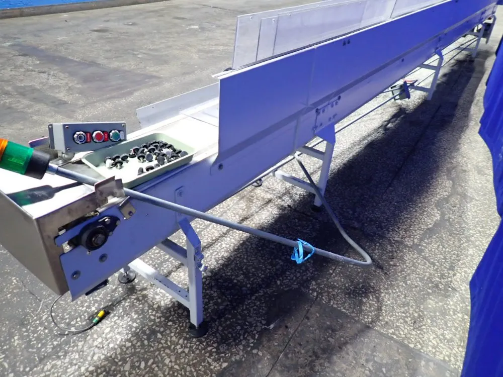 300" X 10 1/2" X 31" Conveyor Belt System