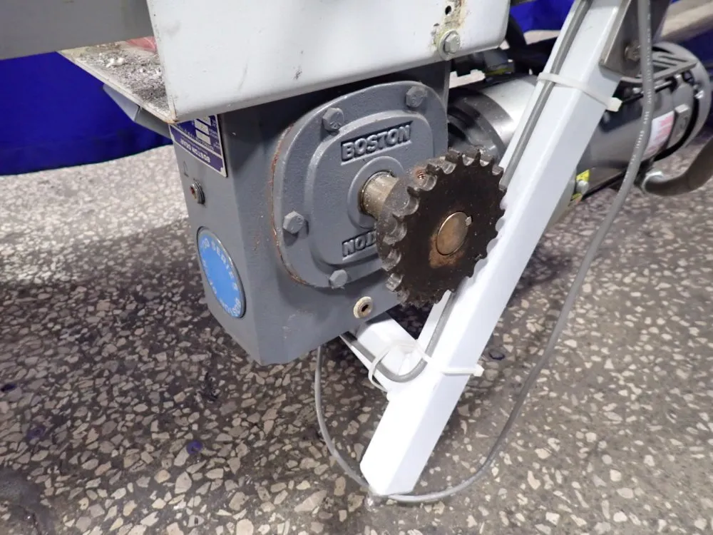 300" X 10 1/2" X 31" Conveyor Belt System