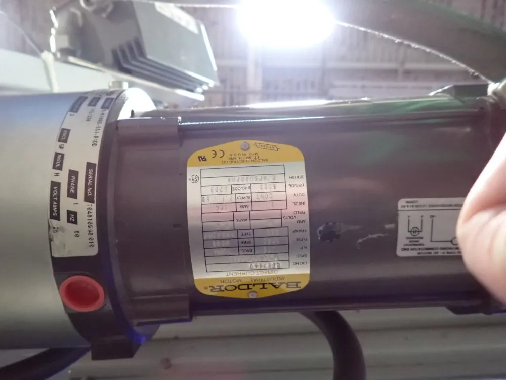 300" X 10 1/2" X 31" Conveyor Belt System