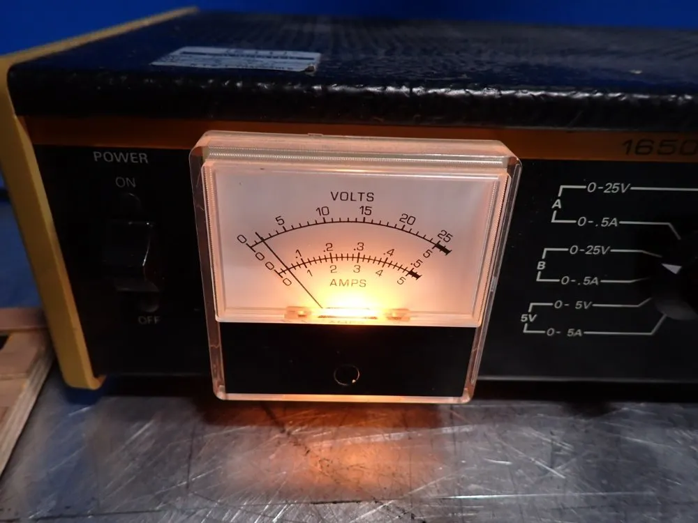 Dynascan Tri-output Power Supply - 1650