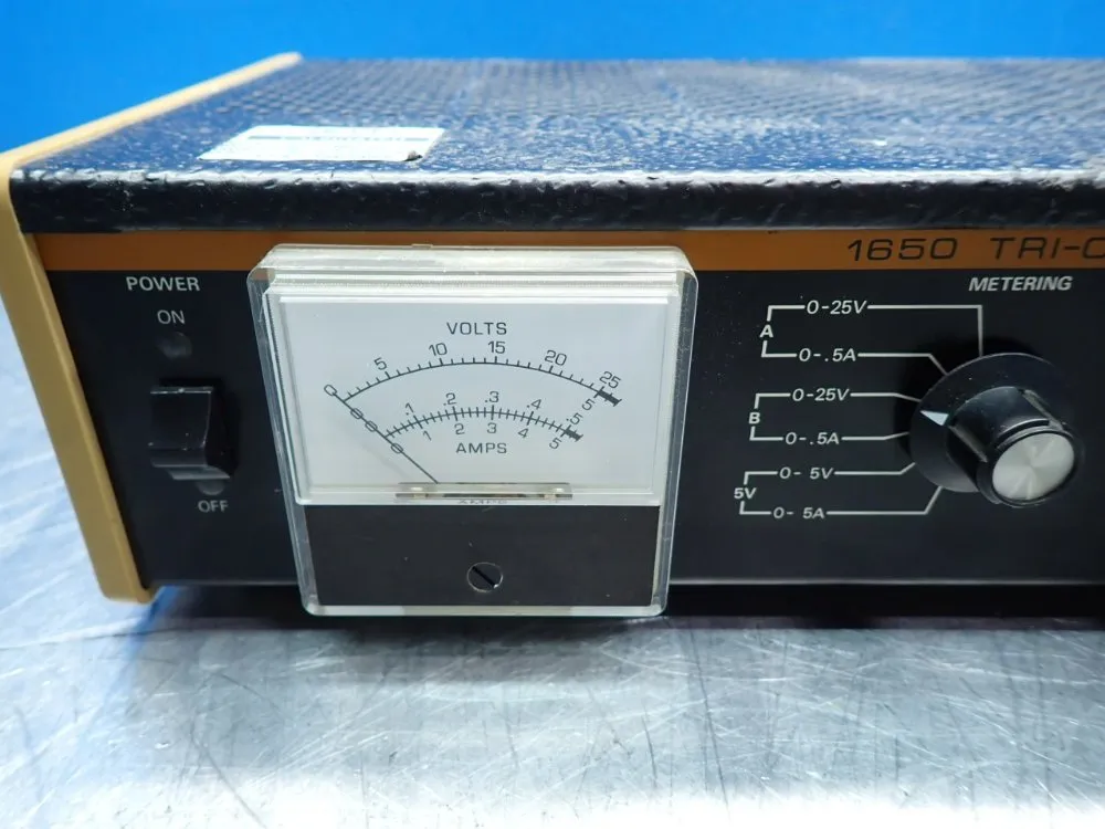 Dynascan Tri-output Power Supply - 1650