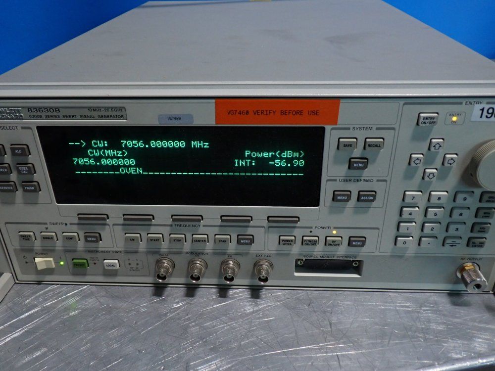 Hewlett Packard 83630b-series Swept Signal Generator - 83630b