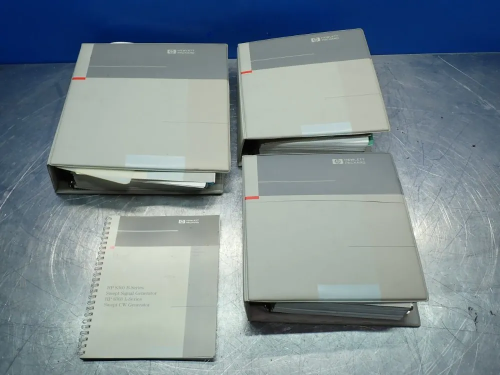 Hewlett Packard 83630b-series Swept Signal Generator - 83630b