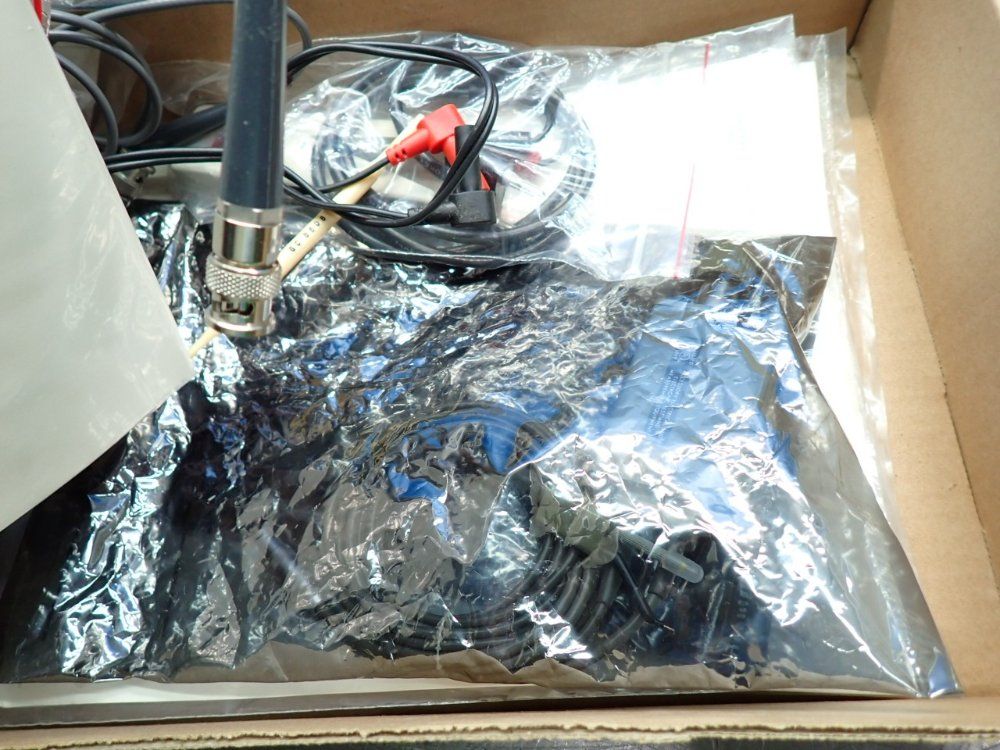 Tektronix 2gs/s Instavu 4-channel Digitizing Oscilloscope - Tds754a