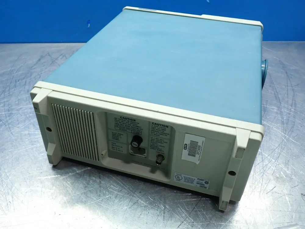 Tektronix Oscilloscope - 2213