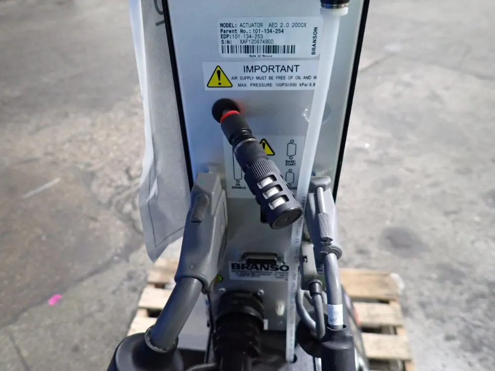 Branson Ultrasonic Welder W/ Controls - Actuator Aed 2.0 2000x