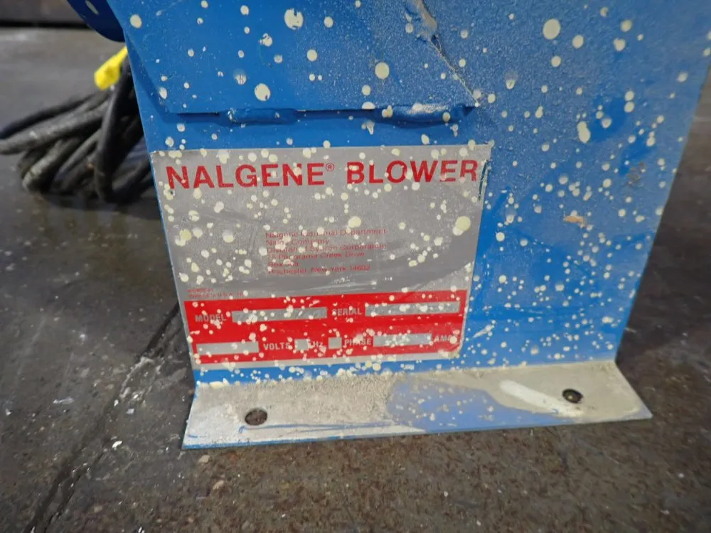 Nalgene Pedestal Blower - 716100-0100