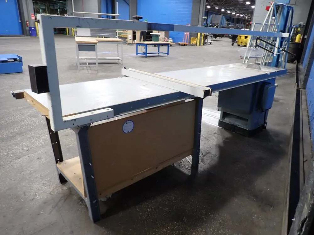 Delta 10" Tilting Arbor Saw - 34-806