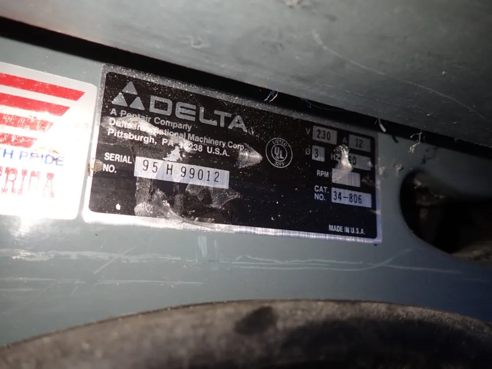 Delta 10" Tilting Arbor Saw - 34-806