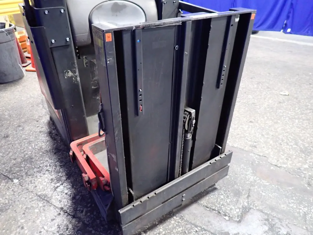 Raymond 2200 Lbs Electric Stand Up Fork Lift - 233-0pc30t