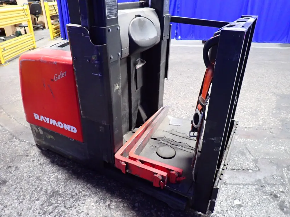 Raymond 2200 Lbs Electric Stand Up Fork Lift - 233-0pc30t