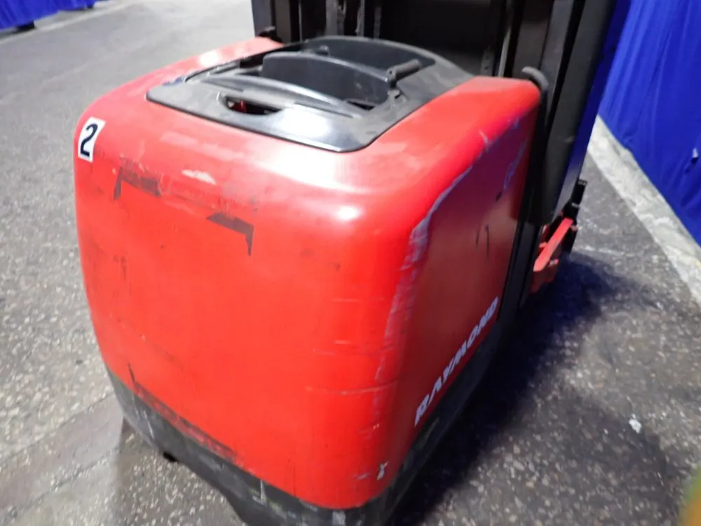 Raymond 2200 Lbs Electric Stand Up Fork Lift - 233-0pc30t