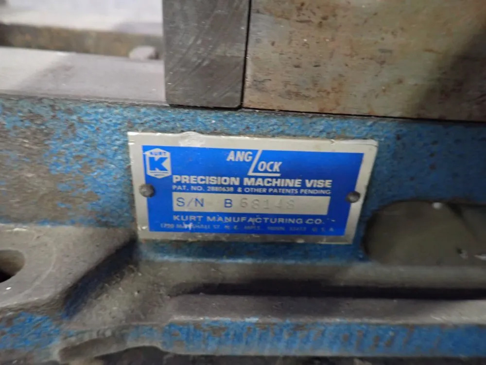 Kurt Manufacturing 5" Vise