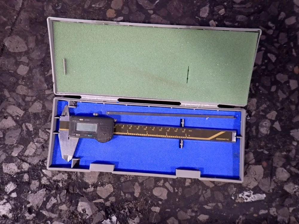 Mitutoyo Caliper
