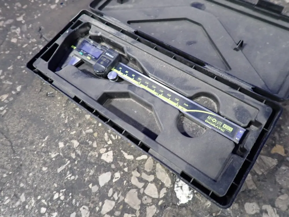 Mitutoyo Caliper