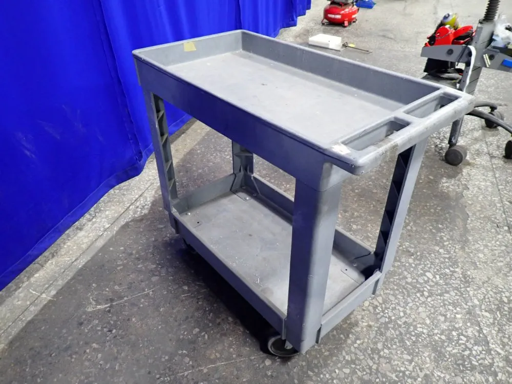 Rubbermaid 200 Lbs Cart