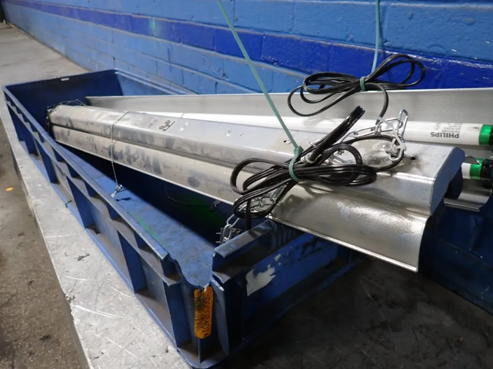 48" X 6" Light Fixtures - Cesl402-27