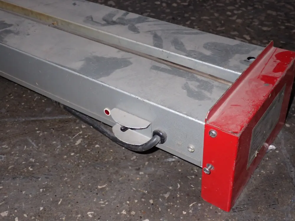 Kidder 450° F Stripheater - Emx-2