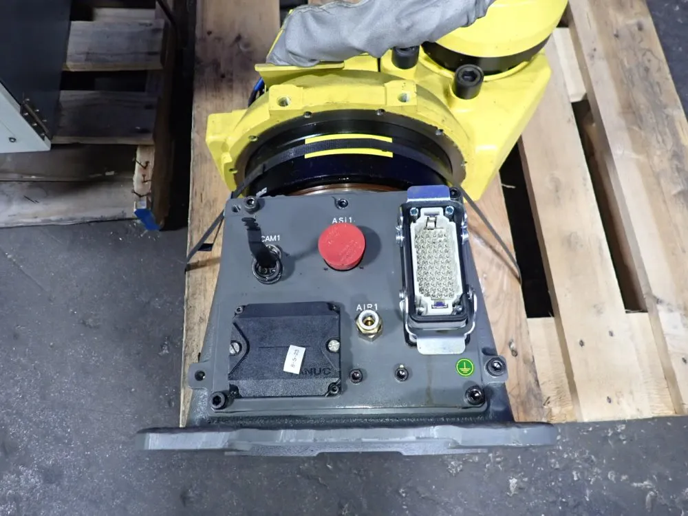 Fanuc Robot - M-10ia/12