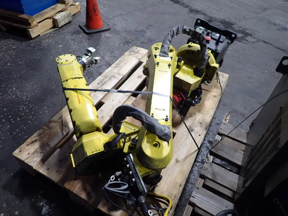 Fanuc Robot - M-10ia/12