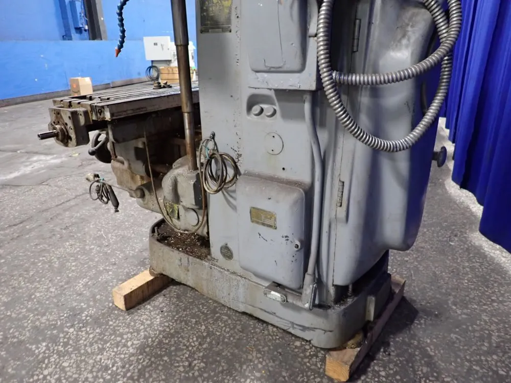 Cincinnati 10" X 52 1/2" Vertical Mill - 2mi