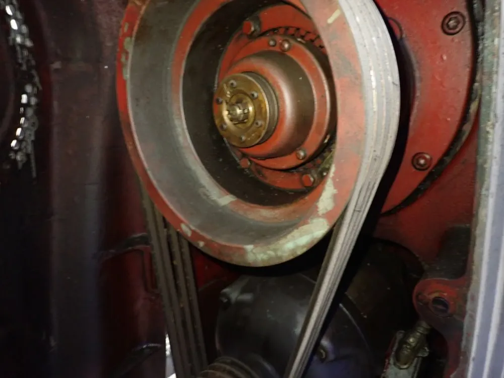 Cincinnati 10" X 52 1/2" Vertical Mill - 2mi