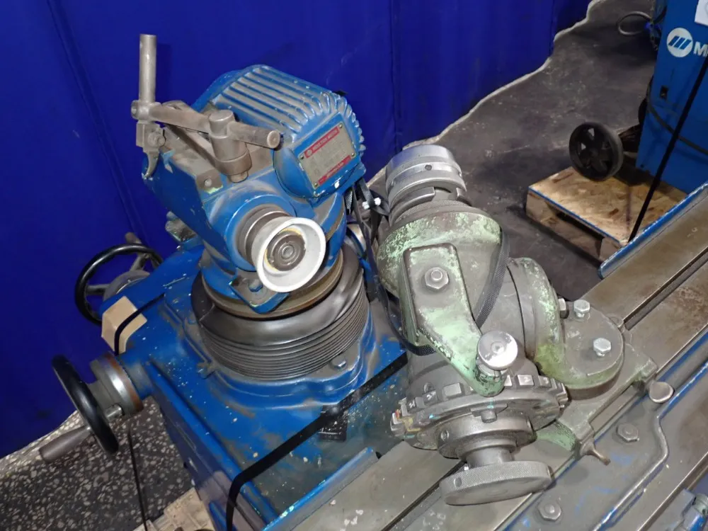 Makino 37" X 5" Table Tool & Cutter Grinder - C-40