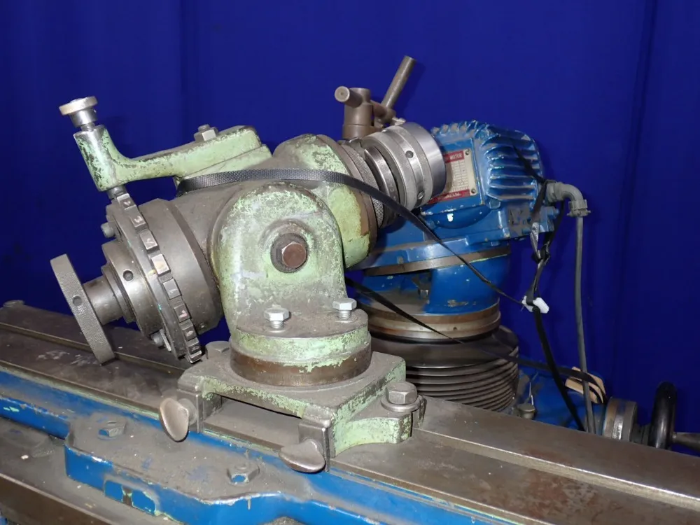 Makino 37" X 5" Table Tool & Cutter Grinder - C-40