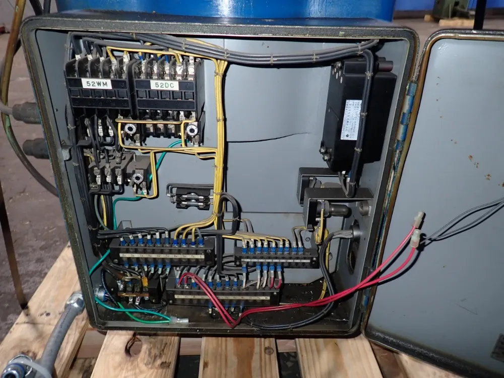 Makino 37" X 5" Table Tool & Cutter Grinder - C-40