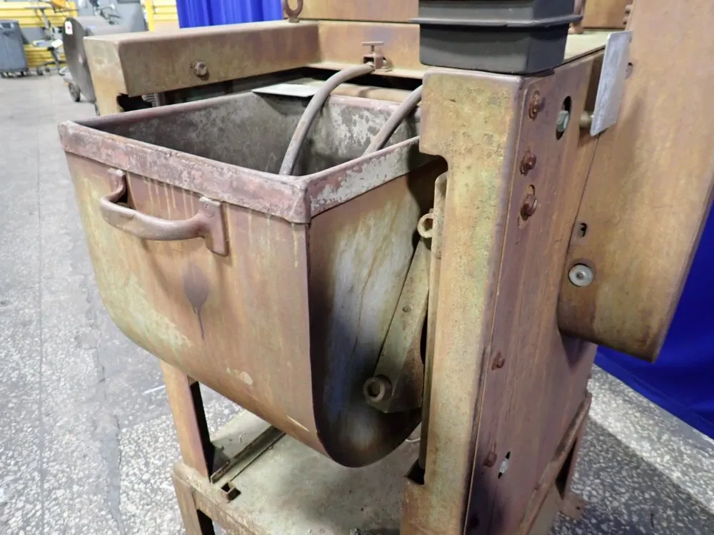 Pangborn Carborundum Vibratory Finishing Unit - Cof-21