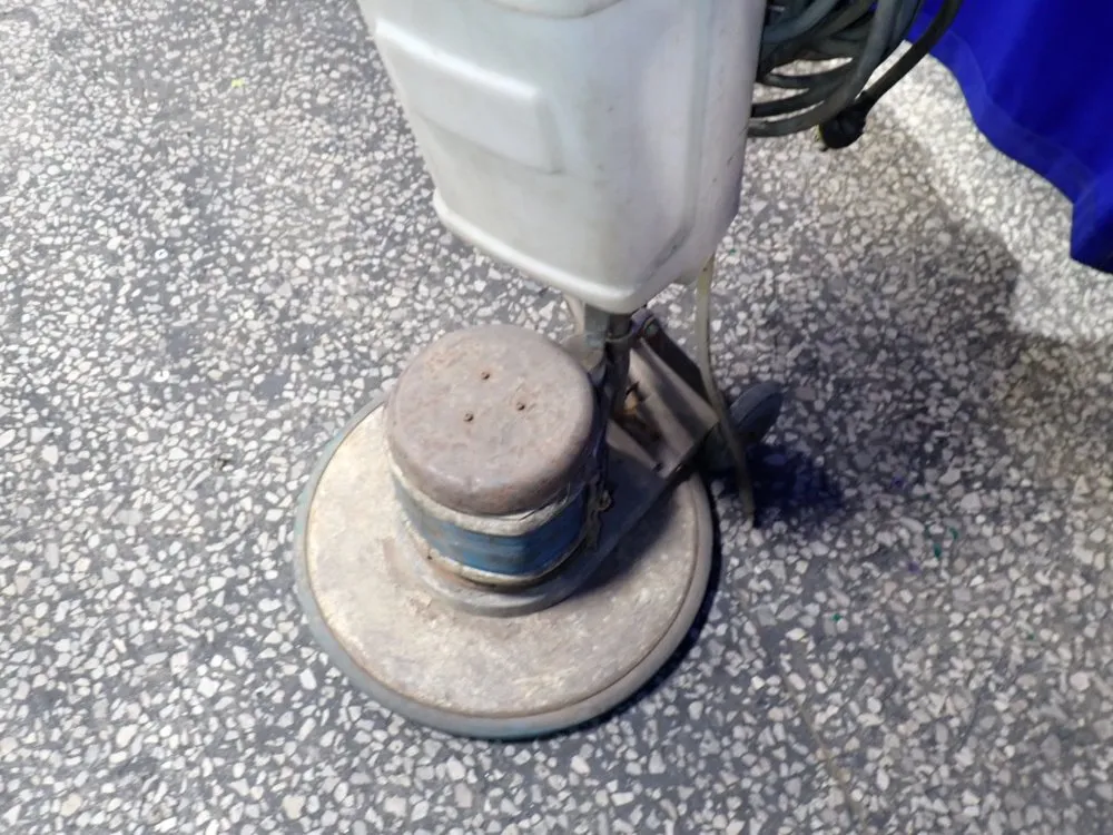 Floor Polisher