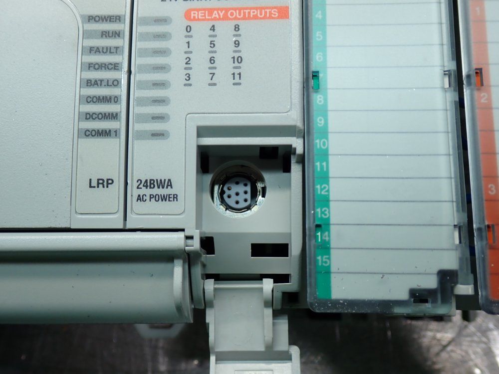 Allen Bradley Micologix 15oo Plc Controller Module - 1764-24bwa