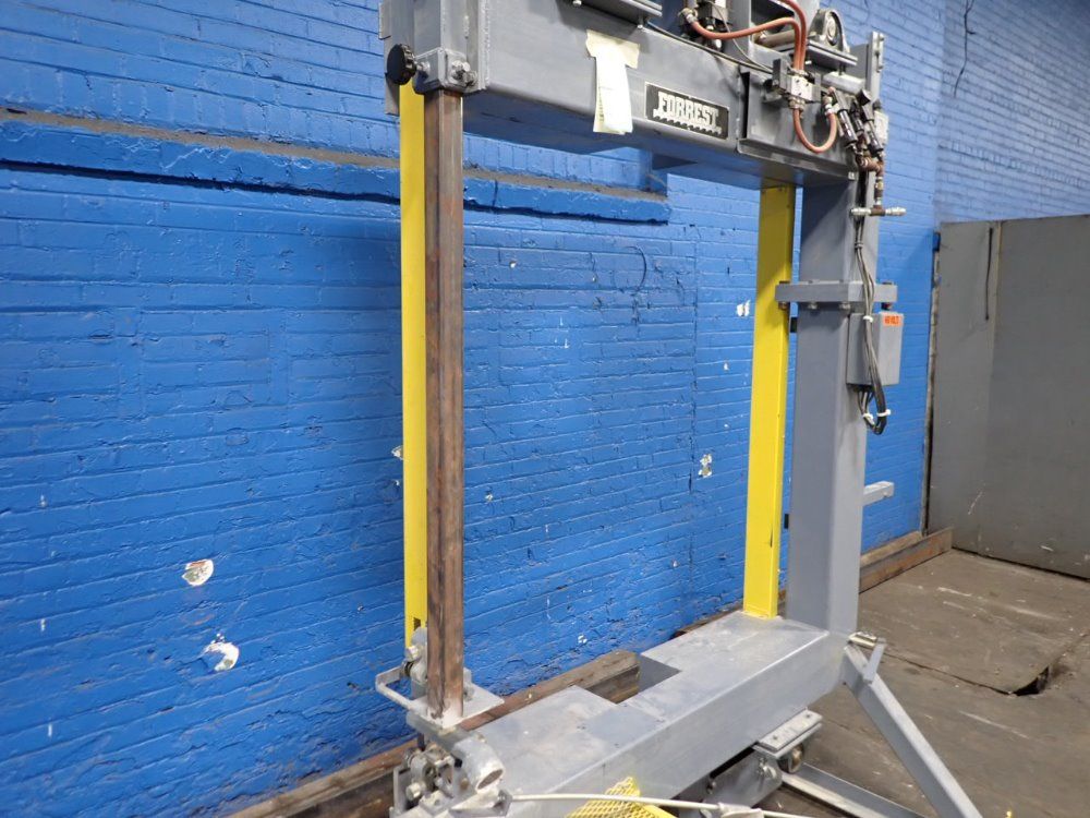 Forrest 52" Vertical Band Saw - 2054
