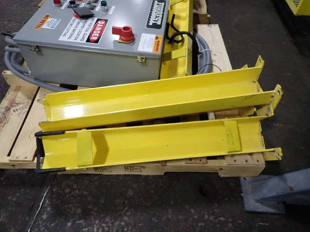 Forrest 52" Vertical Band Saw - 2054