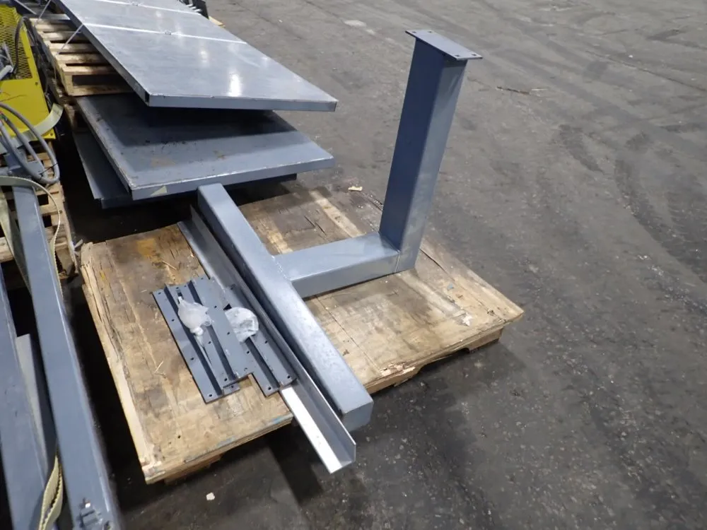 Forrest 52" Vertical Band Saw - 2054