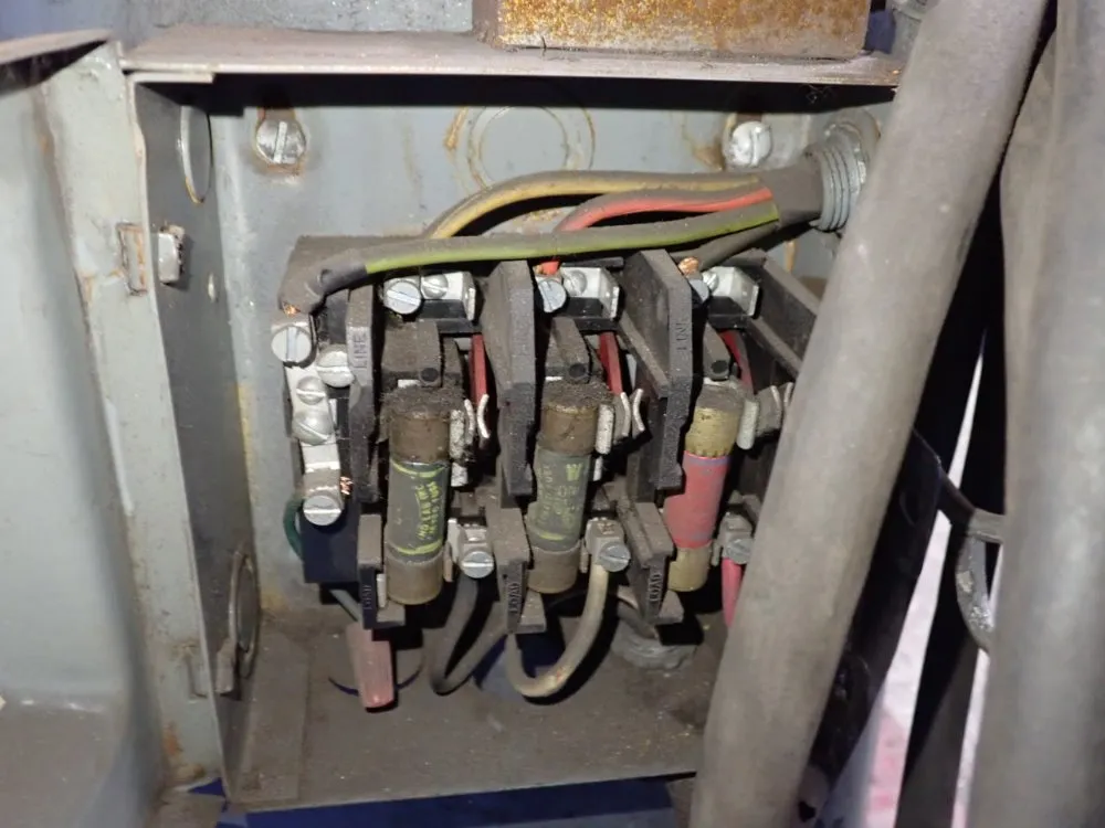 Bridgeport 9" X 42" Vertical Mill