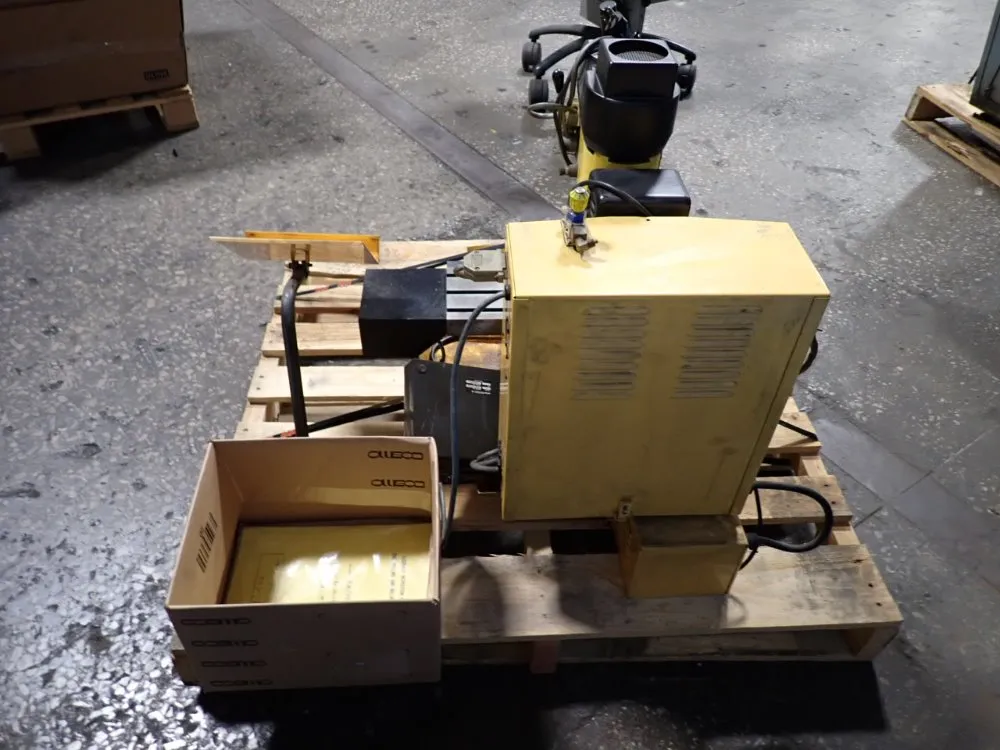 Applied Mechronics Co 13" X 6" Cnc Vertical Mill - Dm 2400