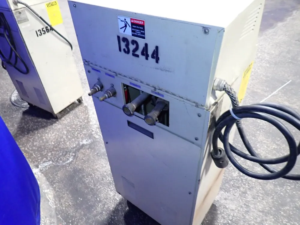 Sterlco Temperature Controller - S812-ak