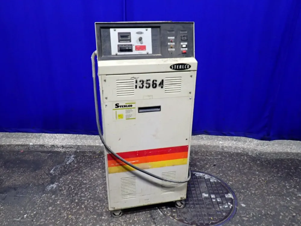 Sterlco Temperature Controller - S812-ak