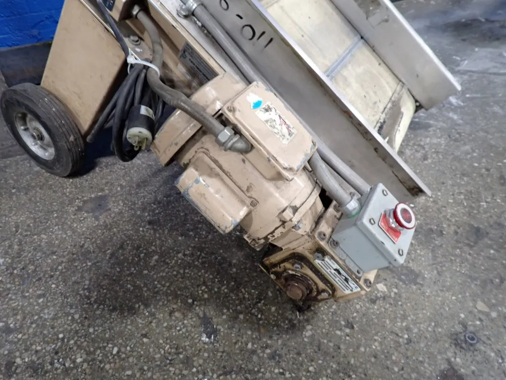 Plastic Process Equip. 18" X 50" Portable Conveyor Belt System - Icb-1806