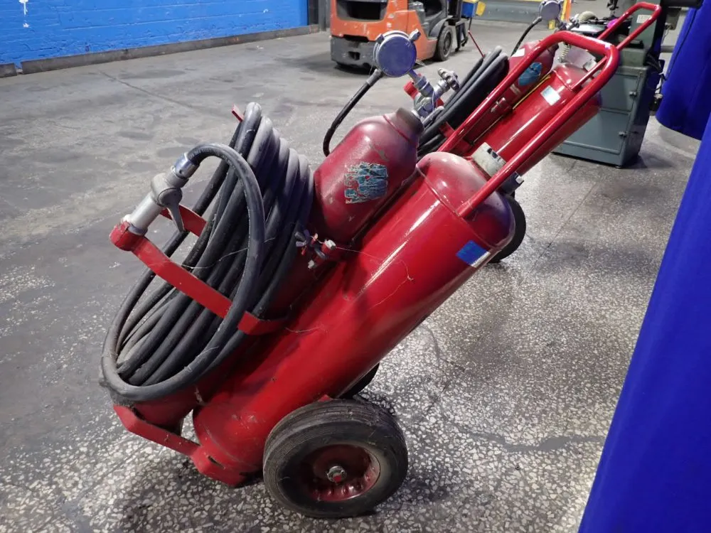 General Fire Extinguisher Corporation Fire Extinguisher - Twdc-150f