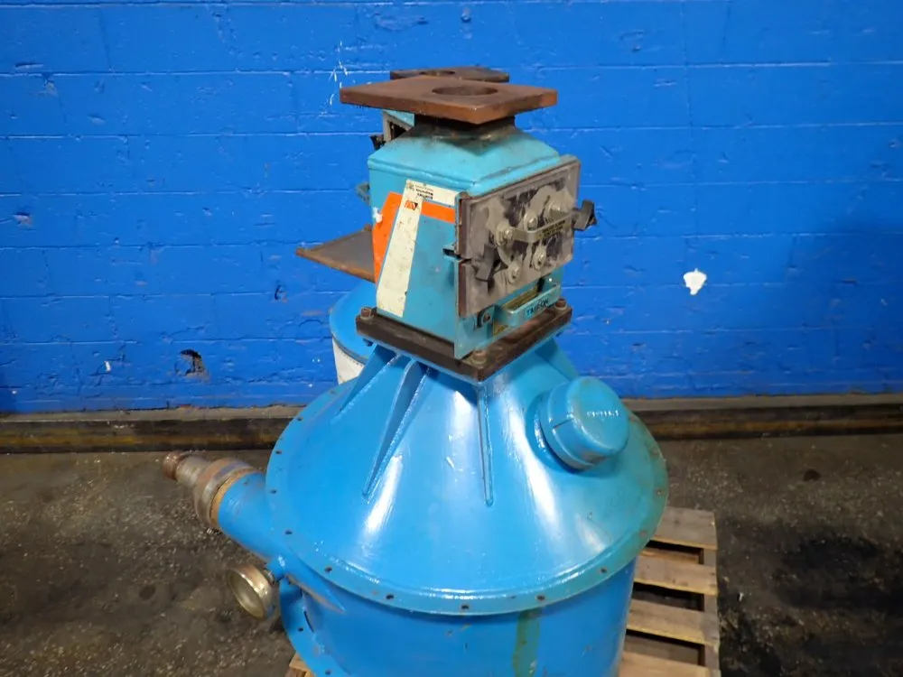 Bunting Magnetics Co. Hopper - 200